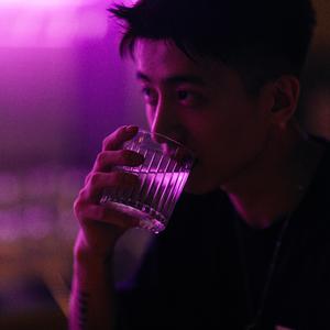 精品午夜射精网站
