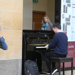 精品午夜射精网站
